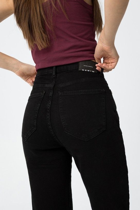 Jeans Mom_Slim_48 Negro - Imagen 6